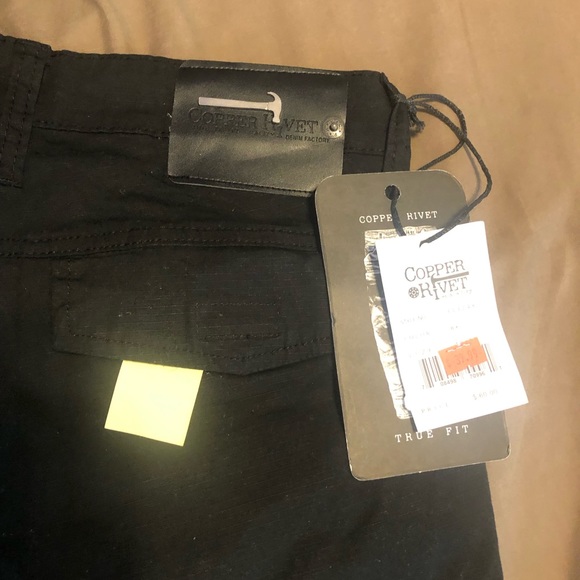 Slim Fit Copper River Cargo Pants - Picture 7 of 8